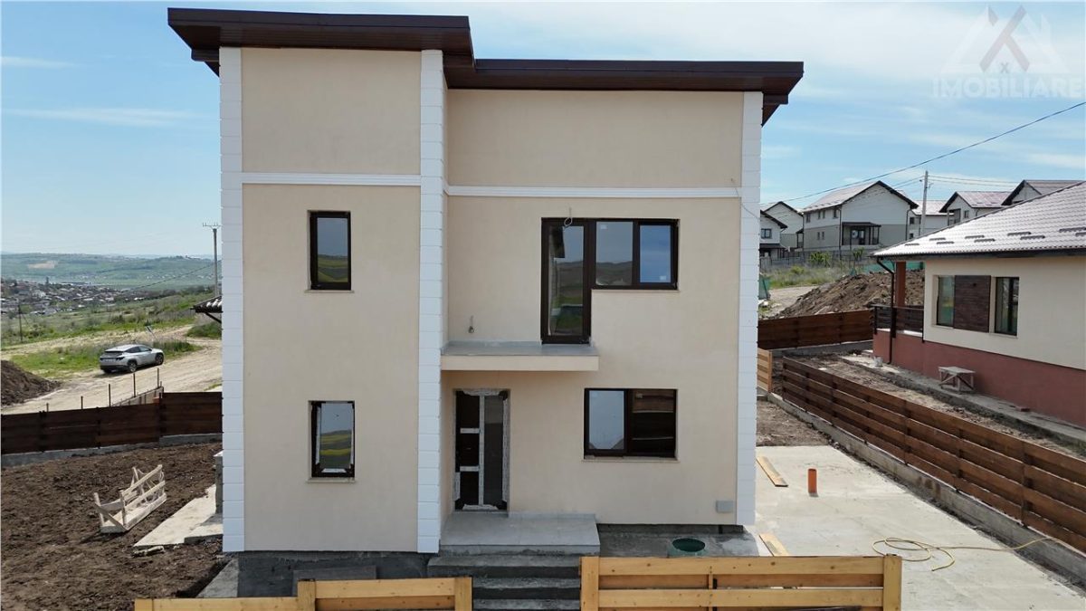 Casa Valea Lupului,4 camere,2 bai,Incalzire pard,Canalizare,0% Comision - Valea Lupului