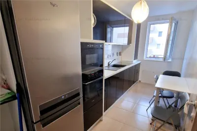 Apartament 2 camere | decomandat | parcare | Urban | Coresi - foto 4