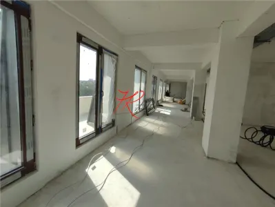 Inchirere spatiu birou, ultracentral, bloc total renovat. - foto 8