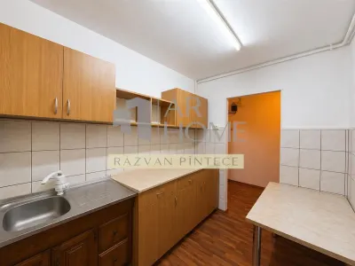 Apartament 2 camere, semidecomandat, zona Nord, Ploiesti - foto 6