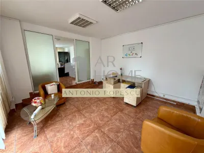 Spatiu comercial  stradal S+P+1+M, ultracentral, Ploiesti. - foto 4