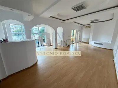 Spatiu comercial  stradal S+P+1+M, ultracentral, Ploiesti. - foto 5
