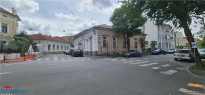 Spatiu Comercial 80mp, ultracentral pe colt langa ITM - Arad
