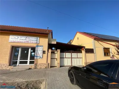 Inchiriez Spatiu Comercial Santana - foto 1