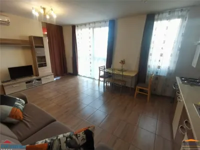 Inchiriez apartament 2 camere, Ared Kaufland - Arad