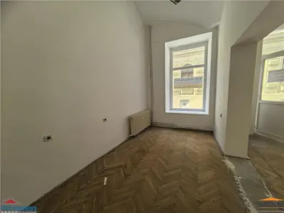 Spatiu comercial si birouri pe Metianu colt cu Ludovic Szantay - foto 5