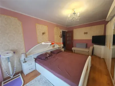 Apartament cu 2 camere de inchiriat - foto 8