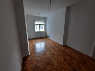 Spatiu Birou, 150 mp, Sibiu - foto 8