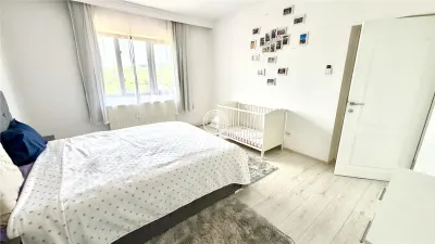 Vilă de Vânzare în Rediu (Aroneanu) – 350 mp Construiți și 6400 mp Teren (Lotizabil) - foto 9