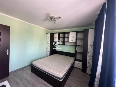 Apartament 2 camere de inchiriat, semidecomandat, etaj intermediar - Podu Ros - foto 5