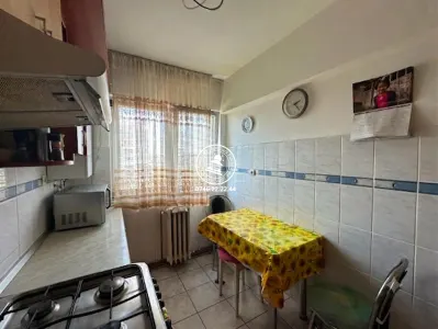 Apartamen 3 camere de vanzare, semidecomandat, etaj intermediar - Podu Ros - foto 13