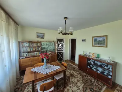 Apartamen 3 camere de vanzare, semidecomandat, etaj intermediar - Podu Ros - foto 5