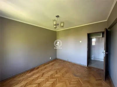 Apartament 3 camere de vanzare, semidecomandat, etaj intermediar, bloc fara risc - Centru / Piata Unirii - foto 7