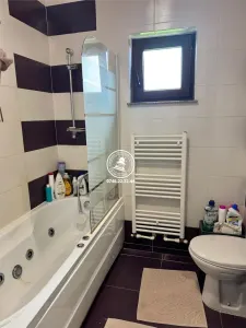 Apartament 2 camere de vanzarea, decomandat, loc de parcare inclus - Valea Lupului / Rond Mall Moldova - foto 17
