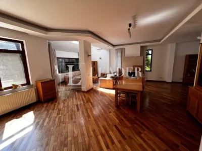 Elegant Detached Villa | 370 sqm | Private Plot | Iancu Nicolae - Bucuresti