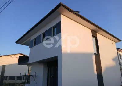Casa de vanzare platou Prundu, Targ - foto 2