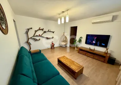 Apartament 3 Camere Banat | Etaj 2 | Design Modern &amp; Full Utilat - Pitesti