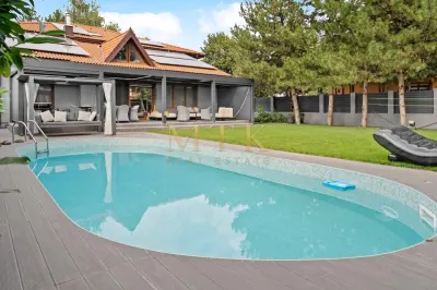 Vila de Lux Individuala cu Piscina - 6 cam | Iancu Nicolae - foto 7