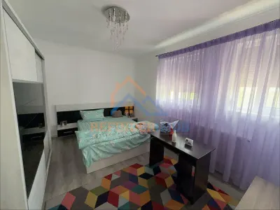 3 camere renovat, centrala proprie, Kaufland Salaj - foto 4