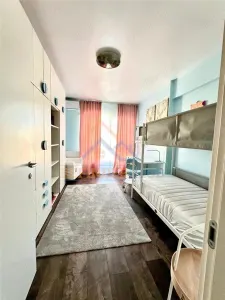 Apartament 3 camere, premium, situat central - foto 3