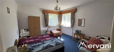 Vila cu 8 camere de vanzare in Busteni - foto 7