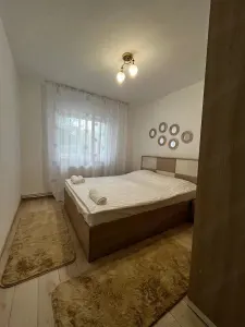 Apartament 3 camere, decomandat, 80mp - Selgros Cug - 590€ - Iasi