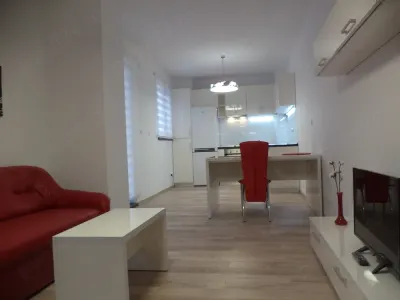 Apartament 2 camere mobilat, utilat - Centru - foto 1