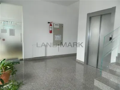 Spatii birouri , de la 80mp , cladire noua,  zona Iosefin - foto 3