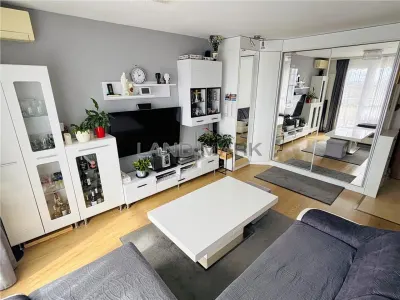 APARTAMENT 3 CAMERE 2 BAI CU LIFT STR CONSTRUCTORILOR - Padurea verde - Timisoara