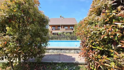 COMISION 0% CASA cu piscina pentru 2 familii Braytim Gospodarilor - Timisoara