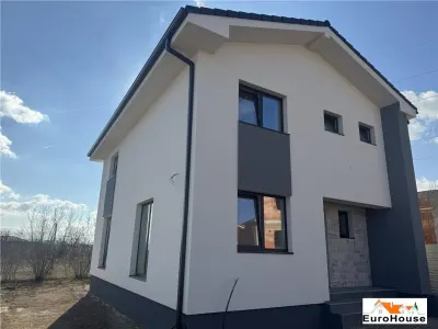 Casa noua  de vanzare in Alba Iulia - foto 2