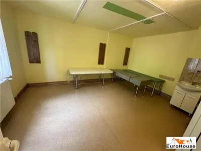Spatiu comercial de inchiriat in Alba Iulia zona Cetate Spital - foto 12