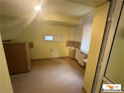 Spatiu comercial de inchiriat in Alba Iulia zona Cetate Spital - foto 13