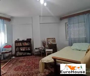 Apartament cu 3 camere de vanzre in Alba Iulia - foto 4
