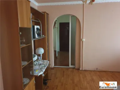 Apartament cu 4 camere de vanzare in Alba Iulia - Alba Iulia