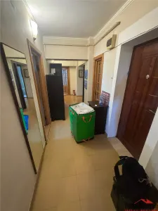 Ap 3 cam, et 1/3,89 mp utili, zona Gerald-B-dul Brailei - foto 9