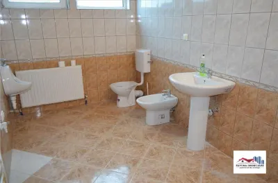 Spatiu de Inchiriat pentru Birouri in Zona Santana de Mures - foto 7