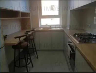 Apartament 3 camere, decomandat - zona Tractorul - foto 3