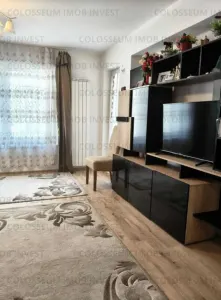 Apartament 2 camere, decomandat - zona Tractorul - Brasov