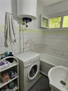 Apartament 3 camere semidecomandat, Podu Ros - Cantemir - foto 5