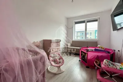 Apartament de vanzare cu 3 camere, etajul intai, Dumbravita - foto 8