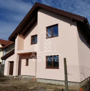 Casa individuala cu 5 camere si garaj,Parta - Parta