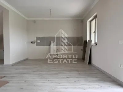 Locuinte la cheie despartite prin garaj Giroc - foto 6