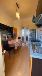 Casa cu 3 camere, centrala proprie, SAD - foto 4