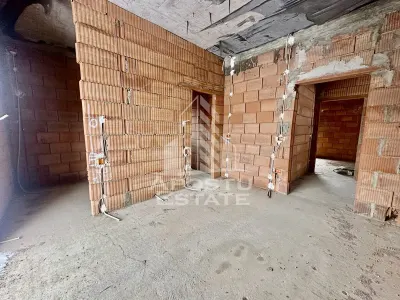 Casa individuala, la rosu, garaj incorporat, zona Eso din Giroc - foto 6