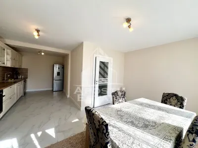 Casa 4 camere de vanzare, 2 bai, teren 535 Mp, Mosnita Noua - foto 8