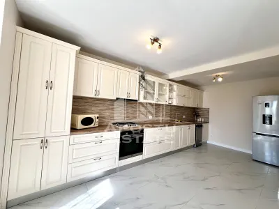 Casa 4 camere de vanzare, 2 bai, teren 535 Mp, Mosnita Noua - foto 10