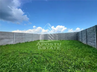 Jumatate de duplex pe parter cu 4 camere si 2 bai, Sag - foto 5