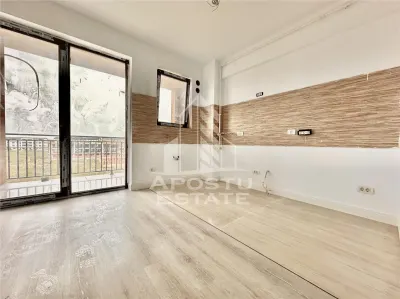 Apartament cu 3 camere, 2 locuri de parcare, zona Eso - foto 2