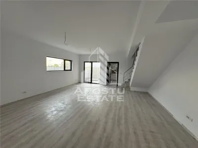 Duplex situat Central cu 4 camere si 3 bai in Mosnita Noua - foto 2